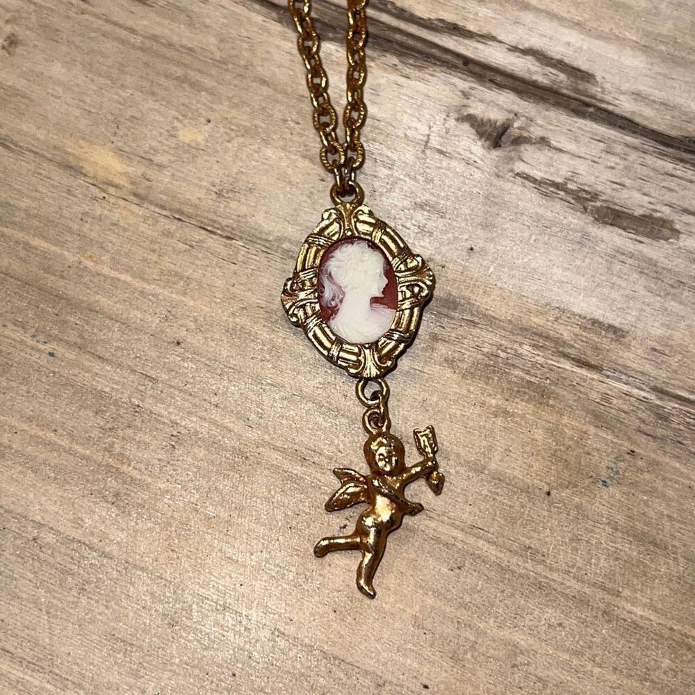 Raffine Estate Carved Victorian Cameo With Dangling Angel 14 KT GF